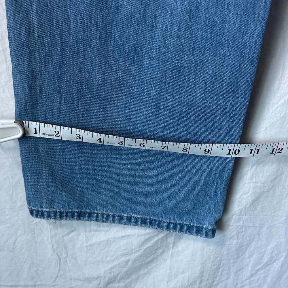 Hollister Curvy Ultra High-Rise Baggy Jeans - Picture 6 of 6